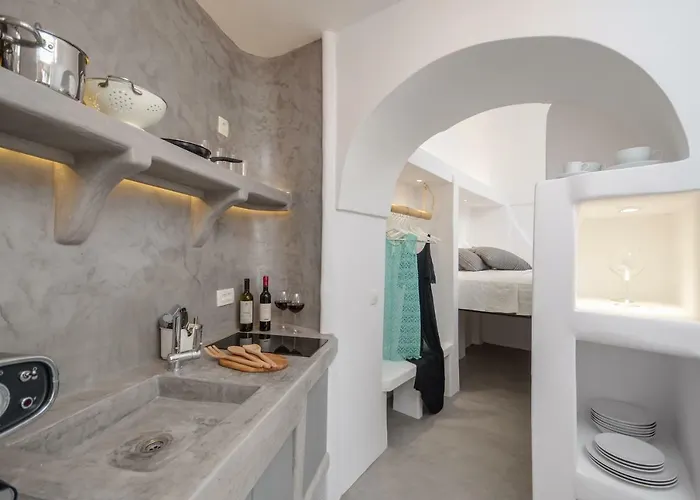 Nissos House Santorini 펜션 Akrotírion